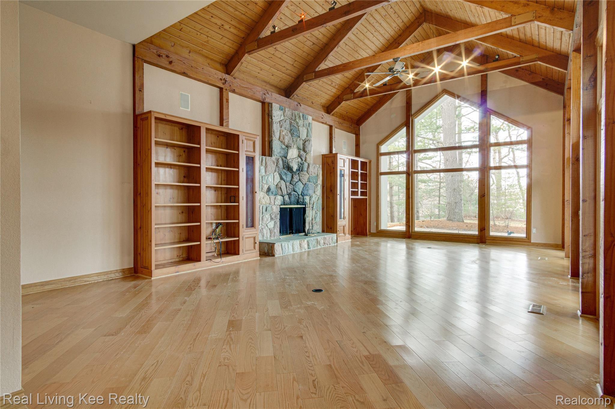 1285 Lake George Road Oakland, MI 48363 - Photo 19 of 55 Interiors (11 of 70).jpg