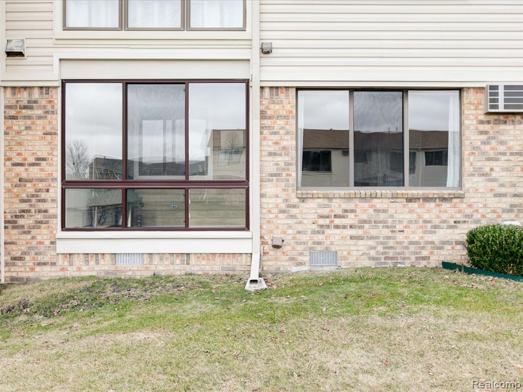 1700 River Road, Unit 9 Marysville, MI 48040 - Photo 22 of 23
