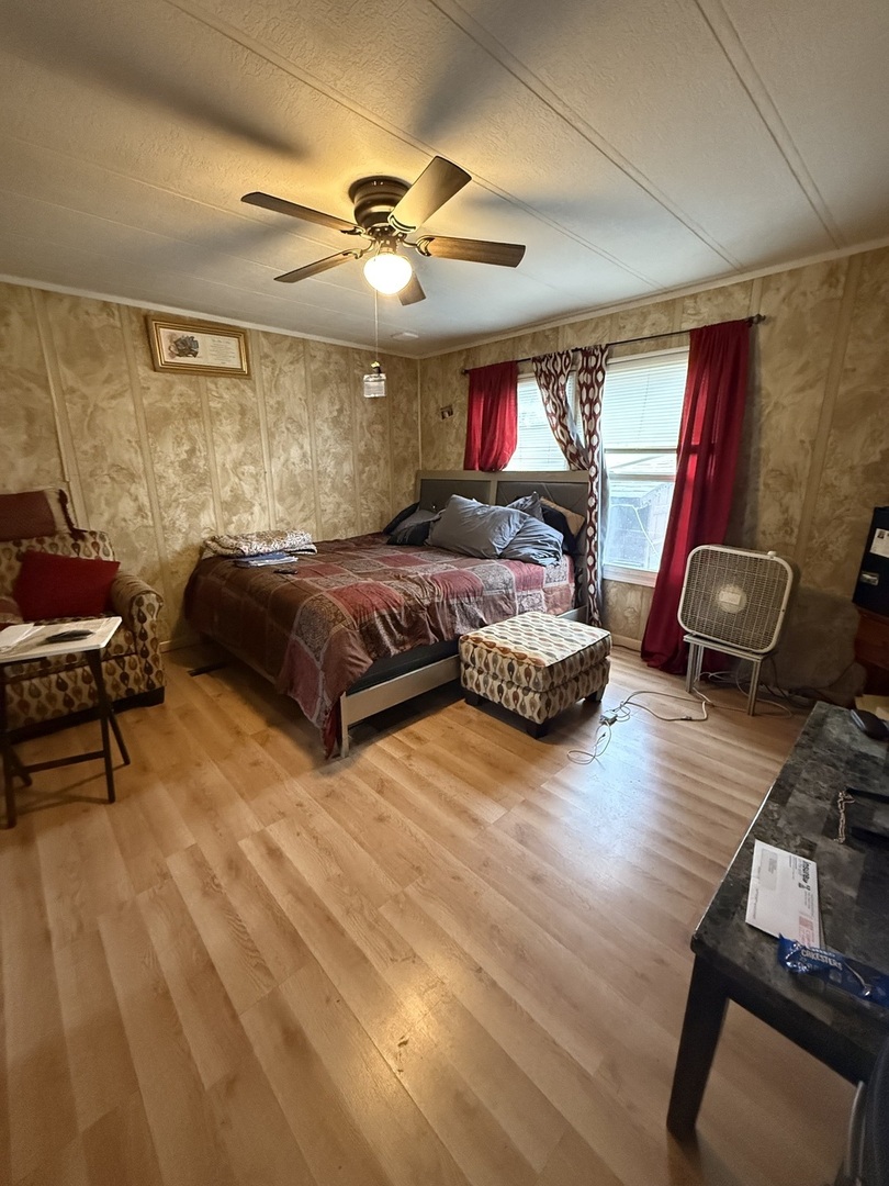 227 Blackthorn Road Matteson, IL 60443 - Photo 12 of 24