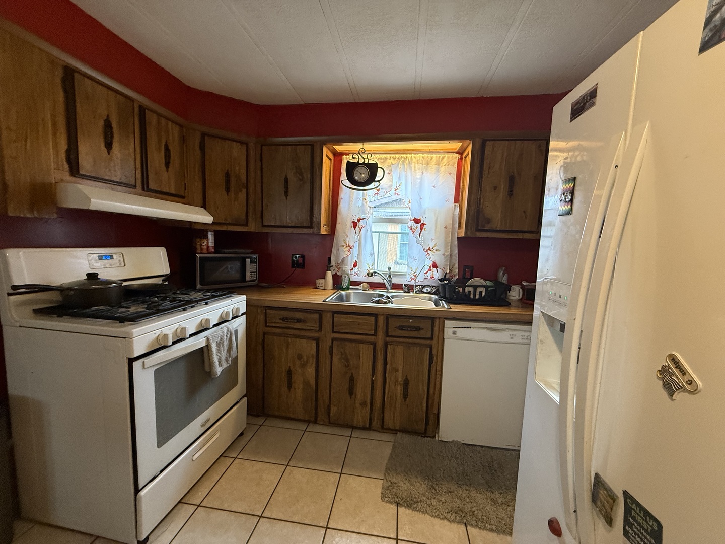 227 Blackthorn Road Matteson, IL 60443 - Photo 6 of 24