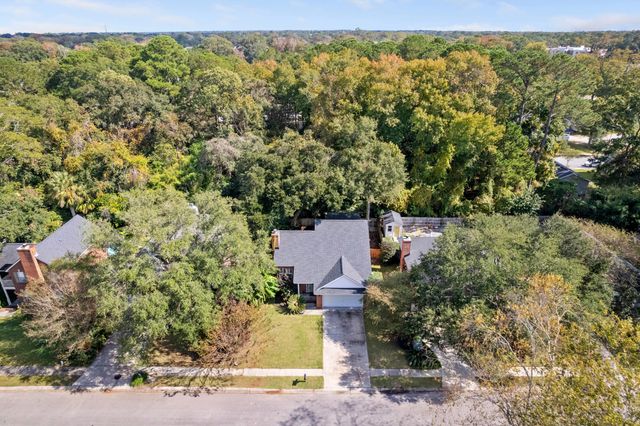 $600,000 | 1022 Stono River Drive, Charleston, SC 29412