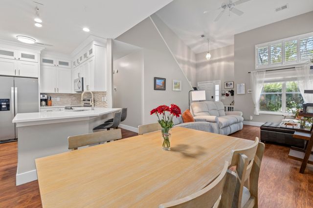 $600,000 | 1022 Stono River Drive, Charleston, SC 29412