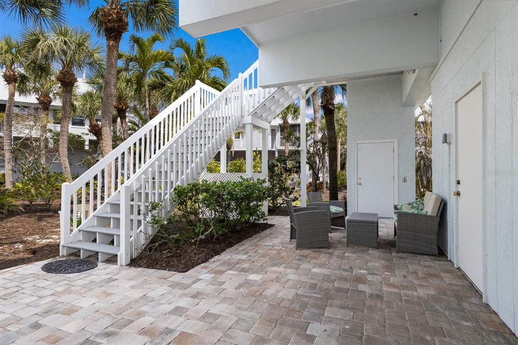 5000 Gasparilla Road, Unit VH37 Boca Grande, FL 33921 - Photo 4 of 54 a view of a building with potted plants