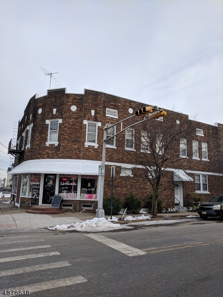 656 Summer Street Elizabeth, NJ 07202 - Photo 1 of 11