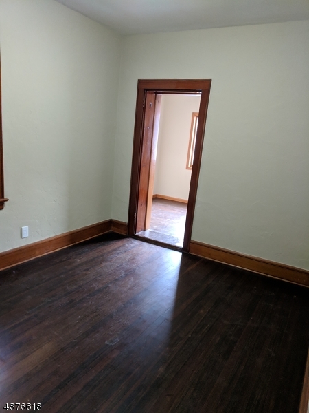 656 Summer Street Elizabeth, NJ 07202 - Photo 8 of 11