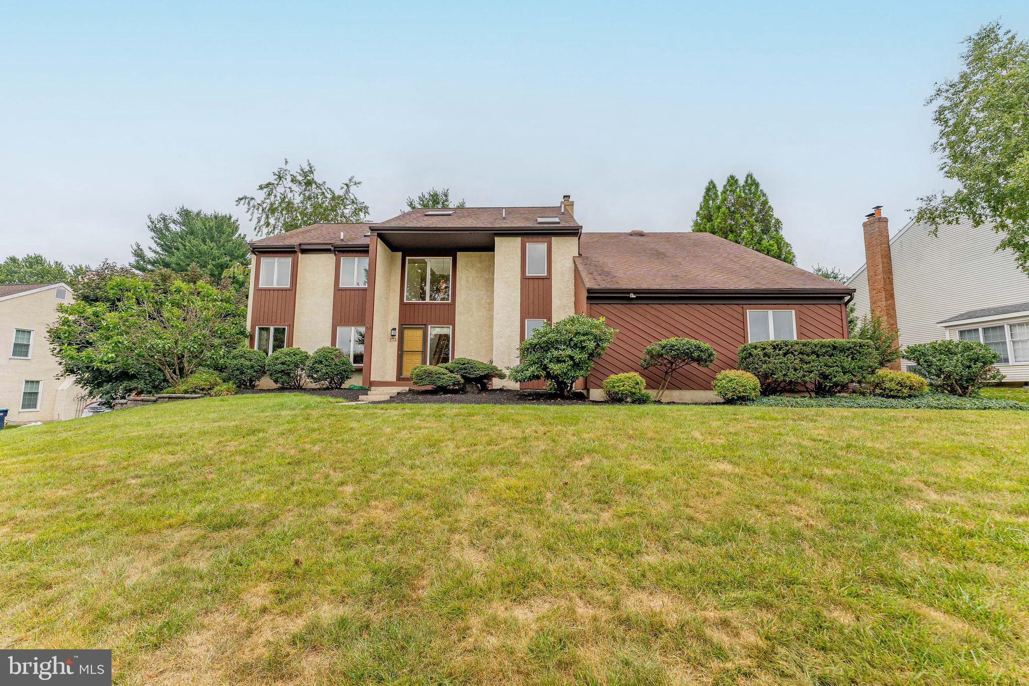 273 Spring Run Lane Downingtown, PA 19335 - Photo 4 of 66 Gallery Image 4