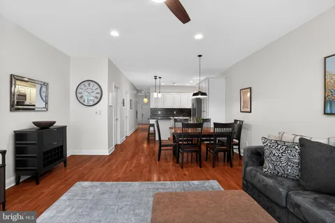$1,125,000 | 2246 Christian Street, Philadelphia, PA 19146