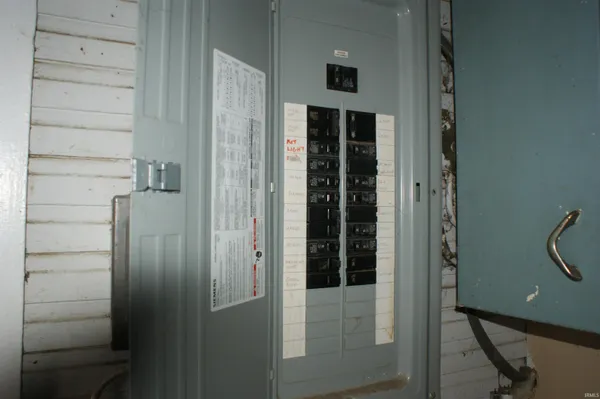 $87,900 | 415 West Broadway Street, Kokomo, IN 46901