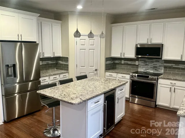 $2,600 | 6606 Blackwood Lane, Waxhaw, NC 28173