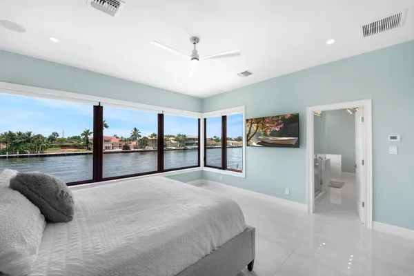 $4,500,000 | 4555 Trade Winds Avenue West, Lauderdale-by-the-Sea, FL 33308