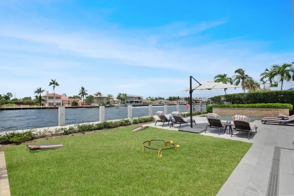 $4,500,000 | 4555 Trade Winds Avenue West, Lauderdale-by-the-Sea, FL 33308