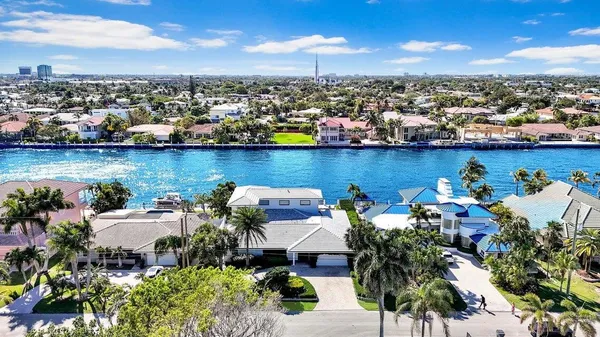 $4,500,000 | 4555 Trade Winds Avenue West, Lauderdale-by-the-Sea, FL 33308