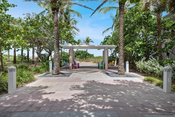 $4,500,000 | 4555 Trade Winds Avenue West, Lauderdale-by-the-Sea, FL 33308