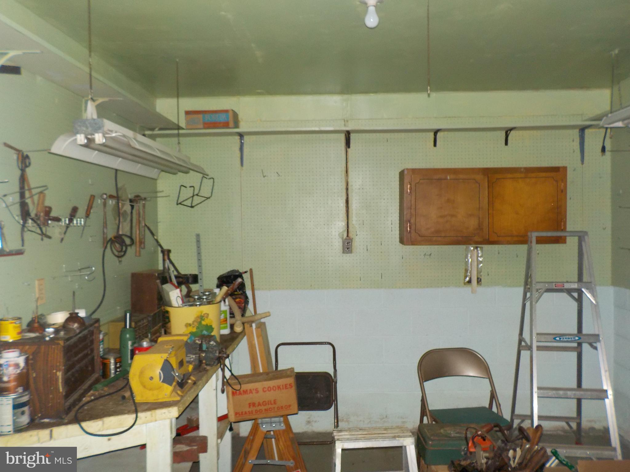 304 Sandy Hill Road Cambridge, MD 21613 - Photo 20 of 22 Work area #2