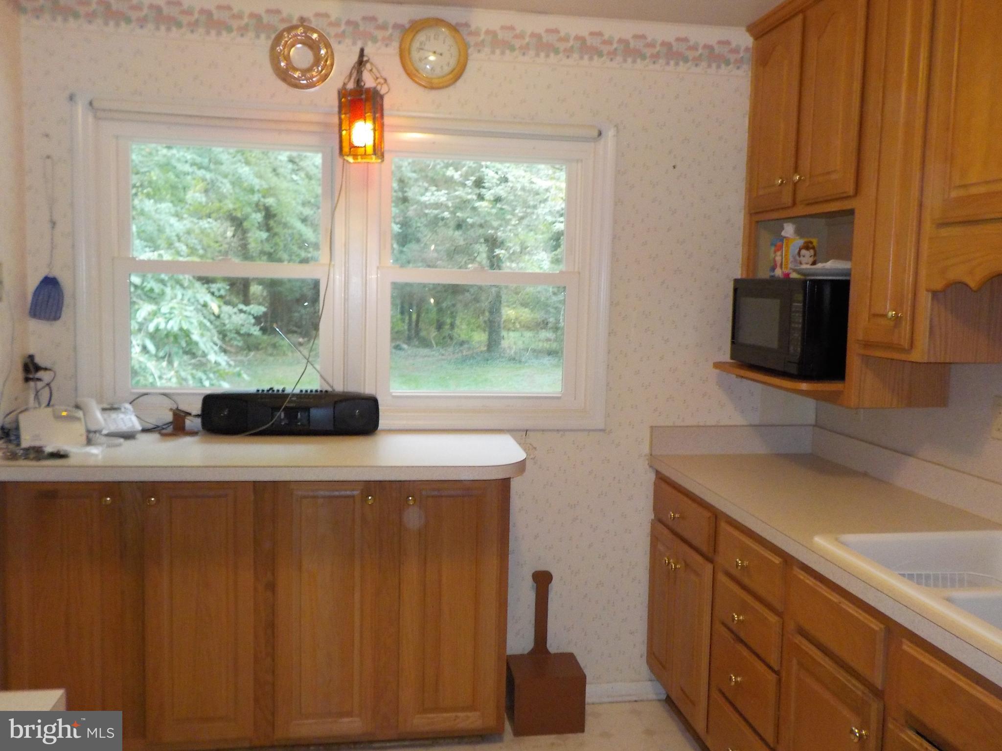304 Sandy Hill Road Cambridge, MD 21613 - Photo 10 of 22 Kitchen