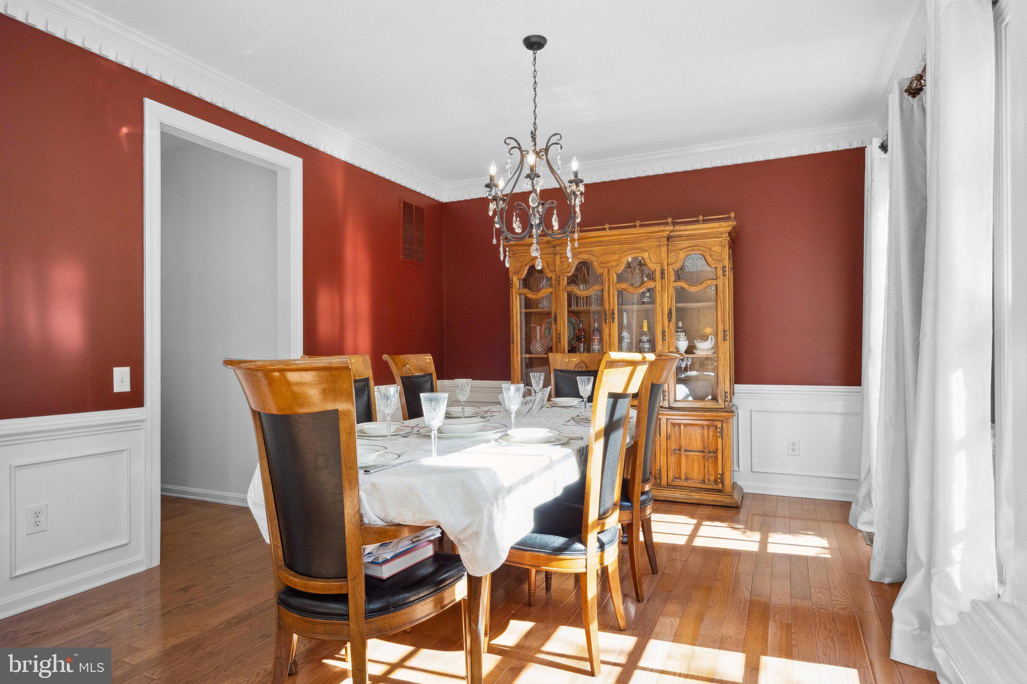 1615 Silver Birch Road Huntingdon Valley, PA 19006 - Photo 22 of 69 a view of a dining room with furniture and chandelier