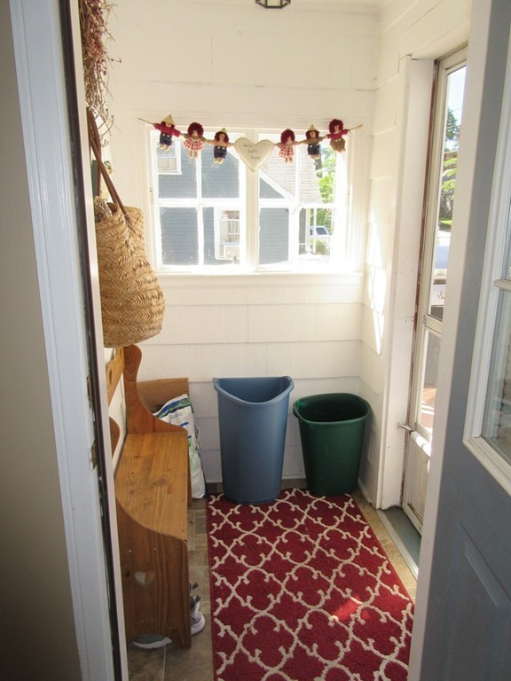 13 Manor Road Auburn, MA 01501 - Photo 7 of 27 Gallery Image 7