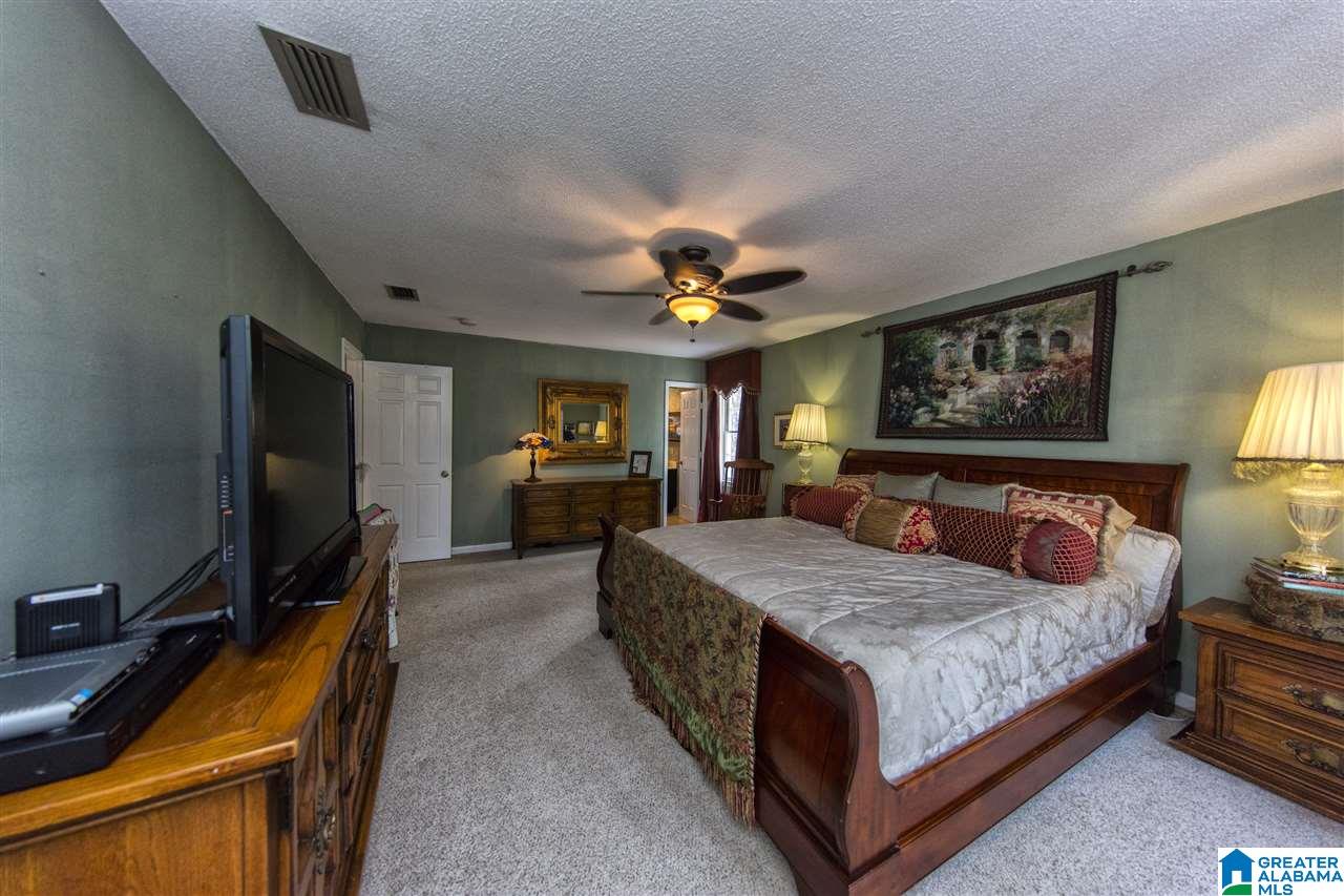729 Dividing Ridge Drive Birmingham, AL 35244 - Photo 19 of 44