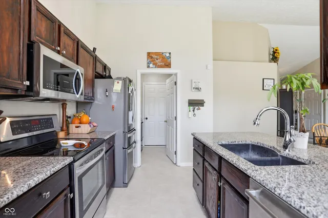 $289,999 | 9899 Traditions Lane, Noblesville, IN 46060