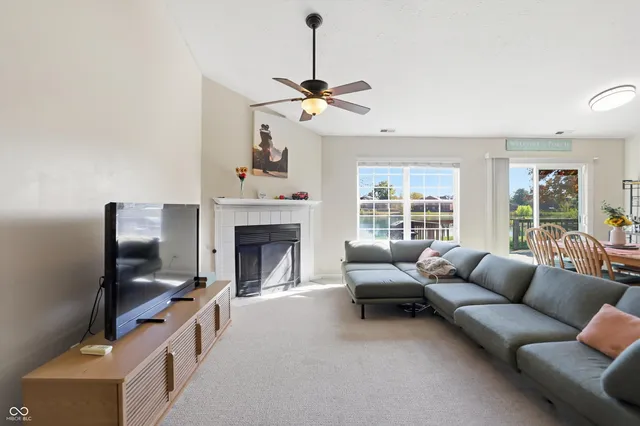 $289,999 | 9899 Traditions Lane, Noblesville, IN 46060