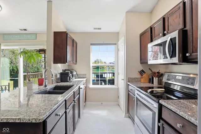 $289,999 | 9899 Traditions Lane, Noblesville, IN 46060