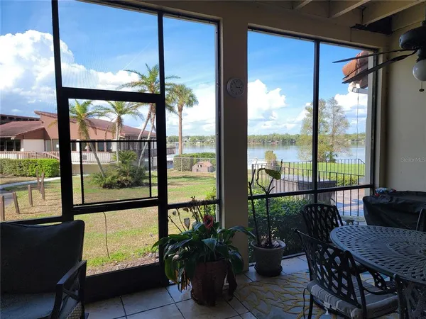 $395,000 | 1 Casa Loma Way, Lakeland, FL 33813