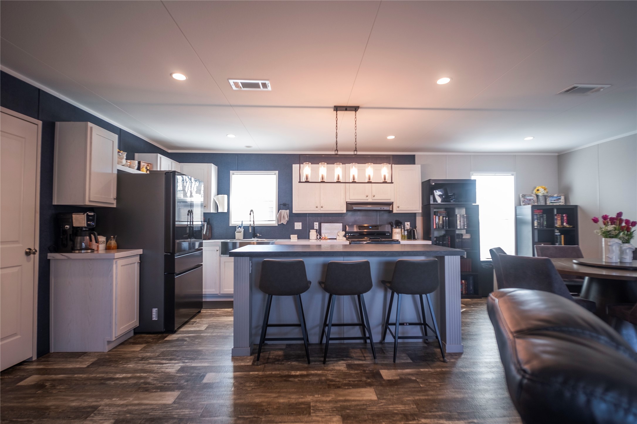 5402 Five Oaks Drive Spring, TX 77389 - Photo 10 of 31 View from living room into kitchen and dining.