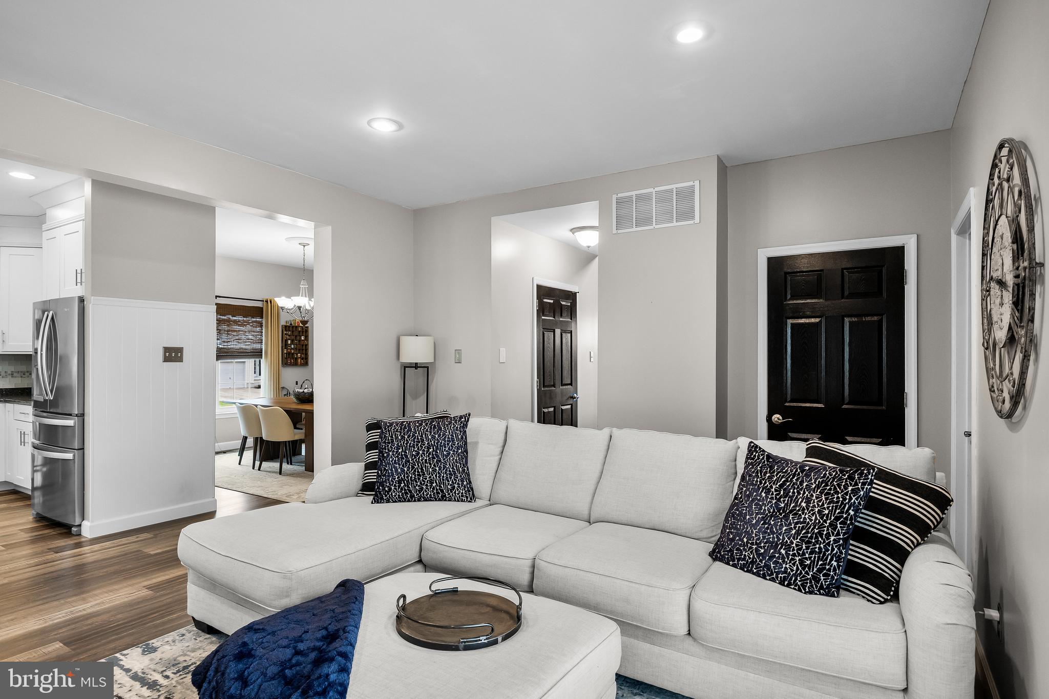 53 Cranberry Lane Delran, NJ 08075 - Photo 14 of 33 a living room with furniture and a couch