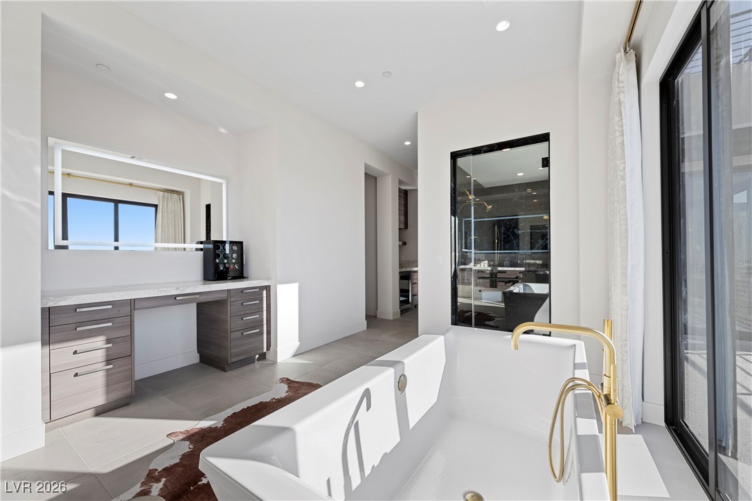 577 Overlook Rim Drive Henderson, NV 89012 - Photo 26 of 88