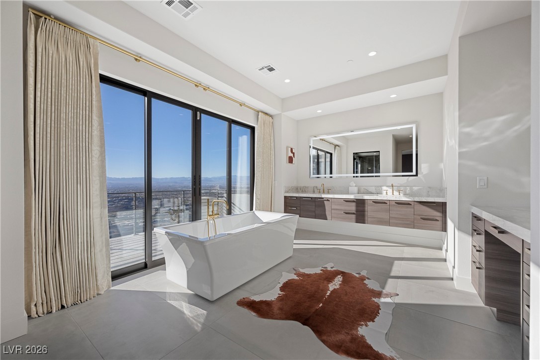 577 Overlook Rim Drive Henderson, NV 89012 - Photo 8 of 88