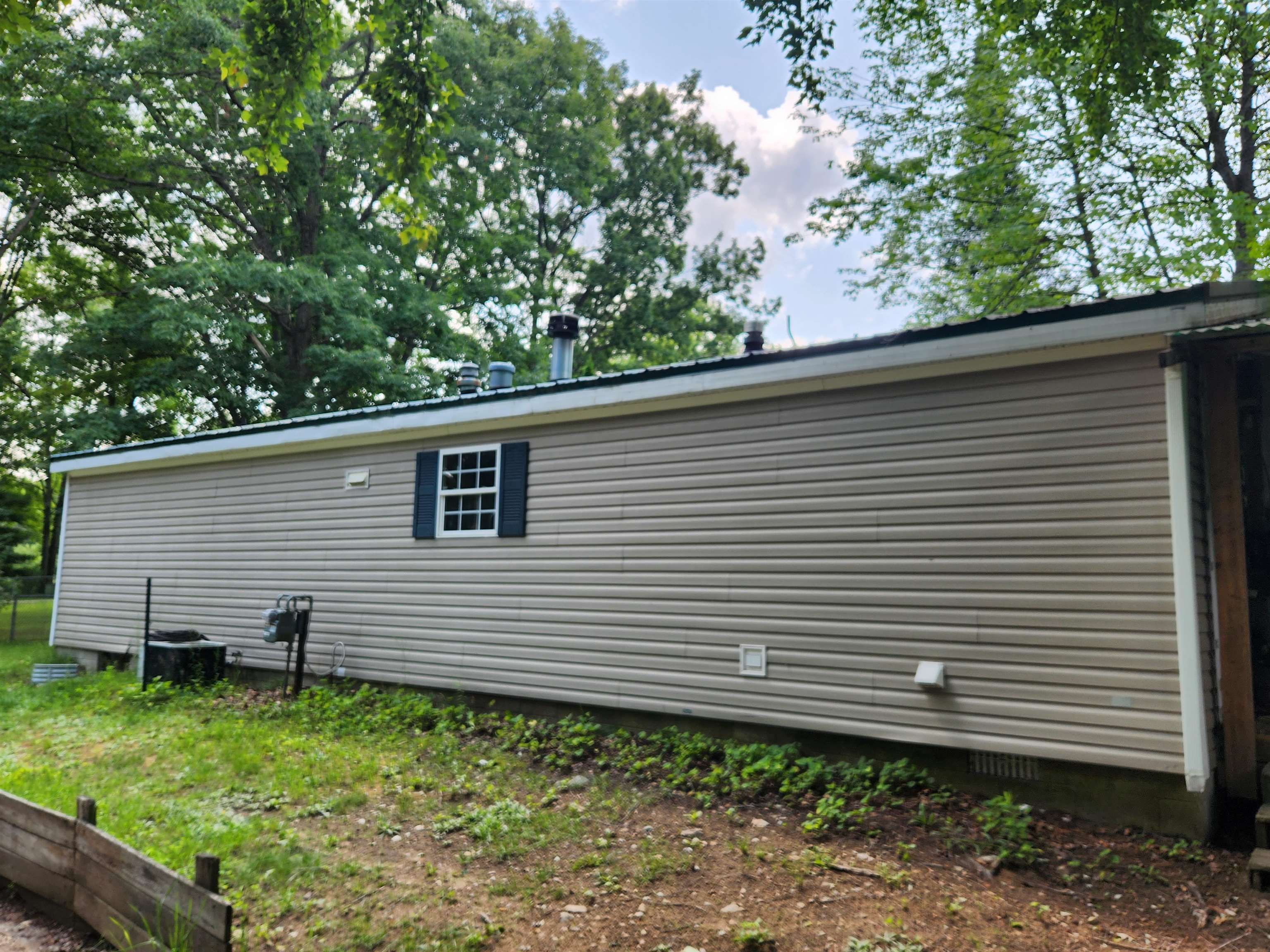 3400 Cedar Road Harrison, MI 48625 - Photo 3 of 19 Gallery Image 3