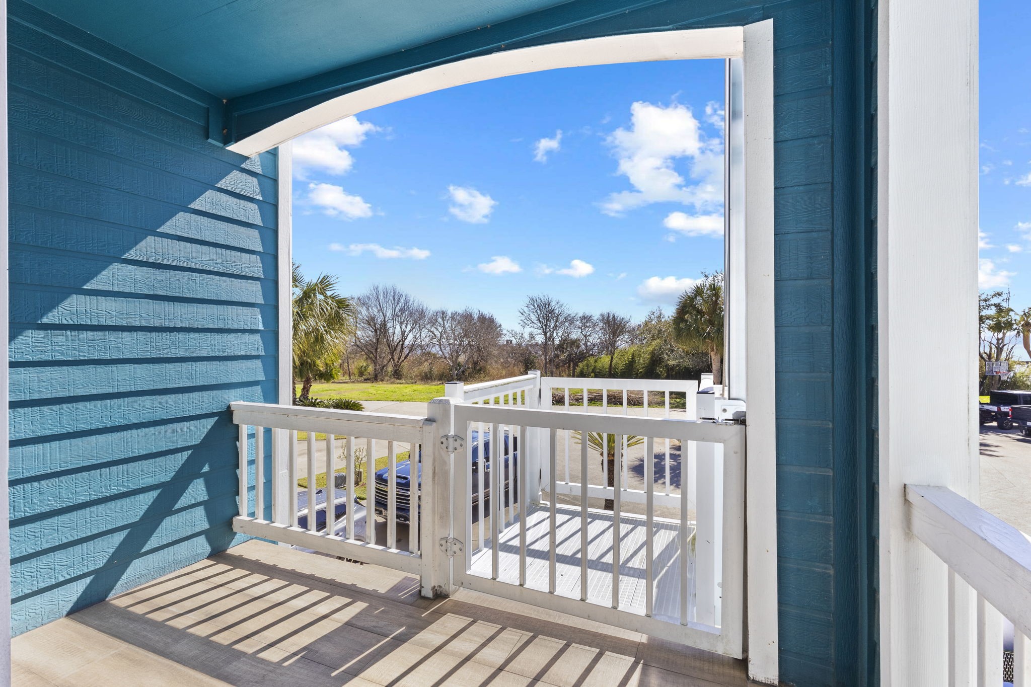 900 Southwind Port Arthur, TX 77640 - Photo 35 of 38 a view of a balcony with wooden floor