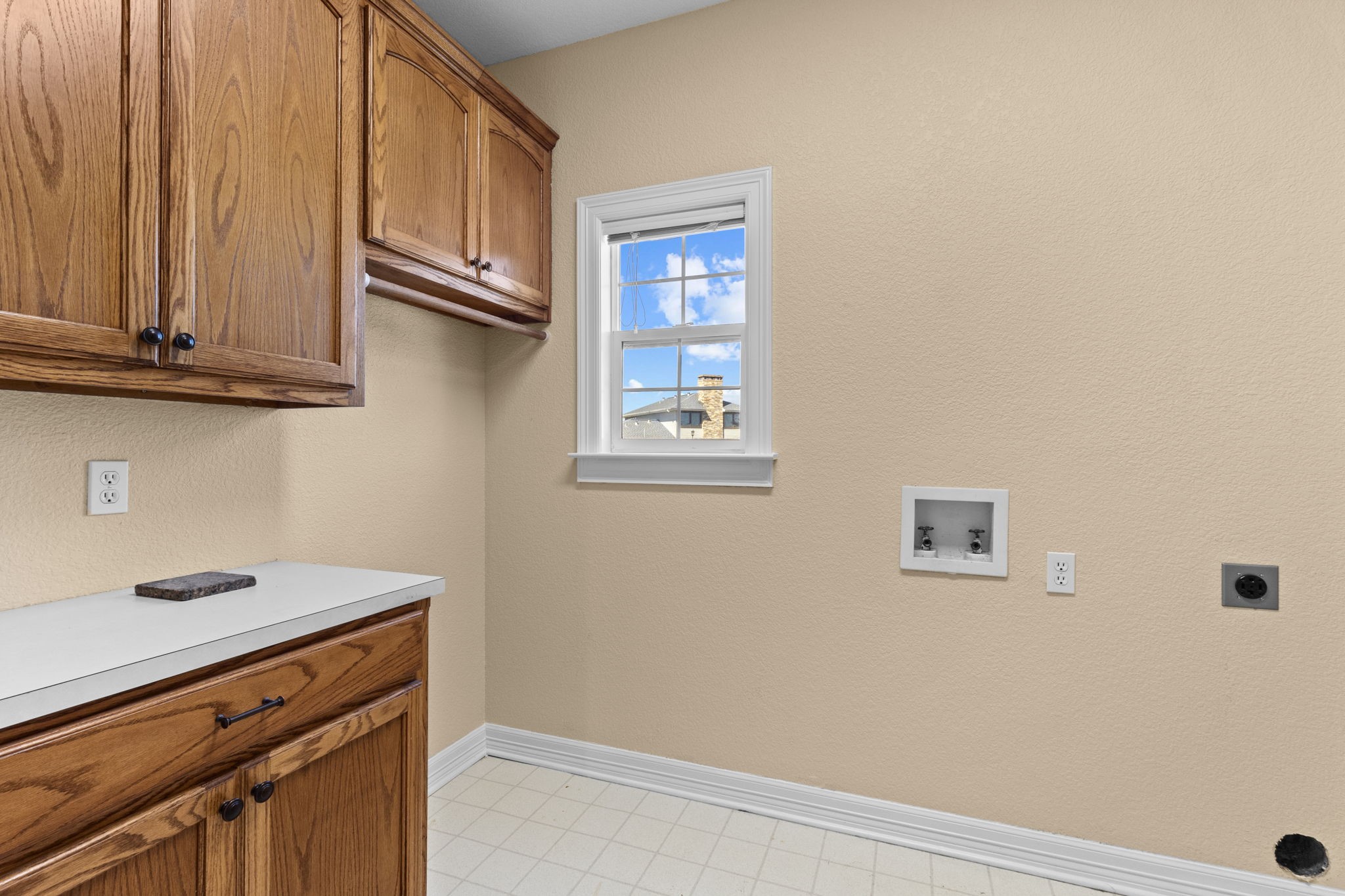 900 Southwind Port Arthur, TX 77640 - Photo 10 of 38
