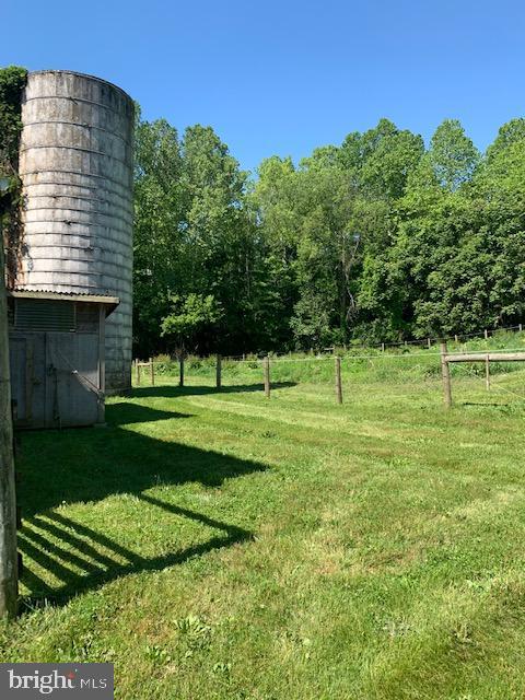 2067 Jasontown Road Westminster, MD 21158 - Photo 18 of 24 Gallery Image 18