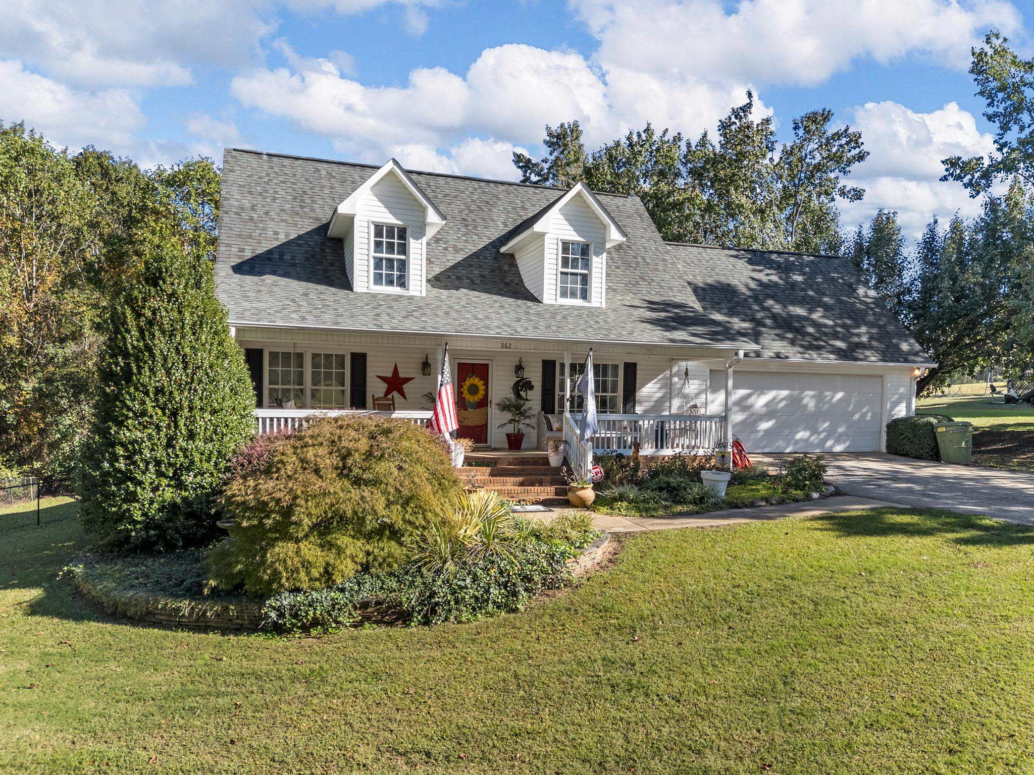 362 McMillin Boulevard Boiling Springs, SC 29316 - Photo 3 of 39