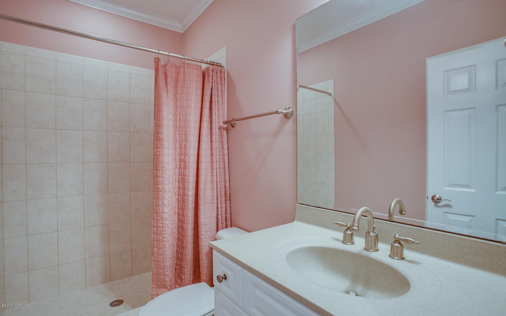 602 Sandfiddler Pointe Road Wilmington, NC 28409 - Photo 27 of 42 pink bath