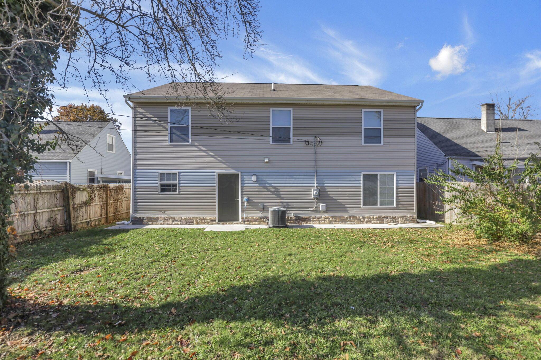 622 South Ashburton Road Columbus, OH 43213 - Photo 48 of 49 49-web-or-mls-IMG_8367