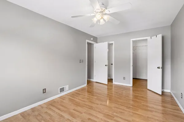 $270,000 | 11935 71st Place North, Maple Grove, MN 55369