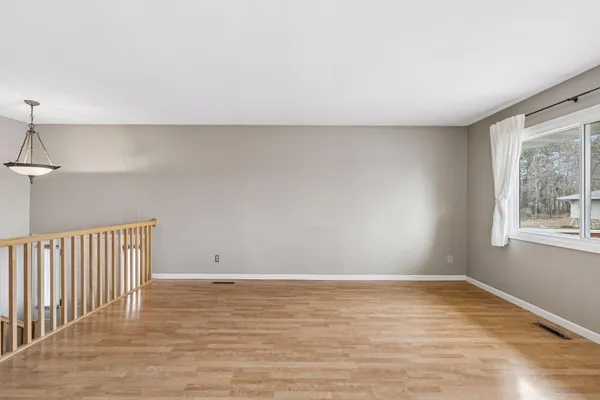 $270,000 | 11935 71st Place North, Maple Grove, MN 55369