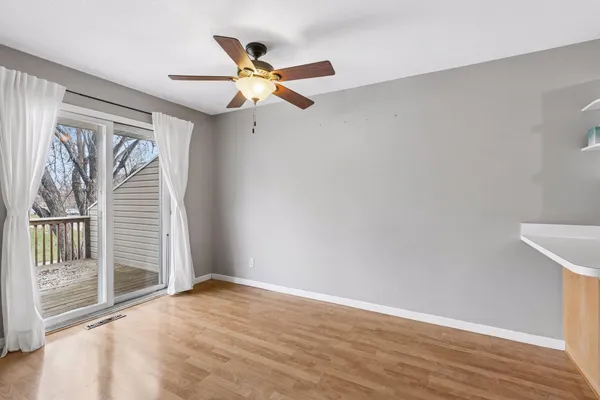 $270,000 | 11935 71st Place North, Maple Grove, MN 55369