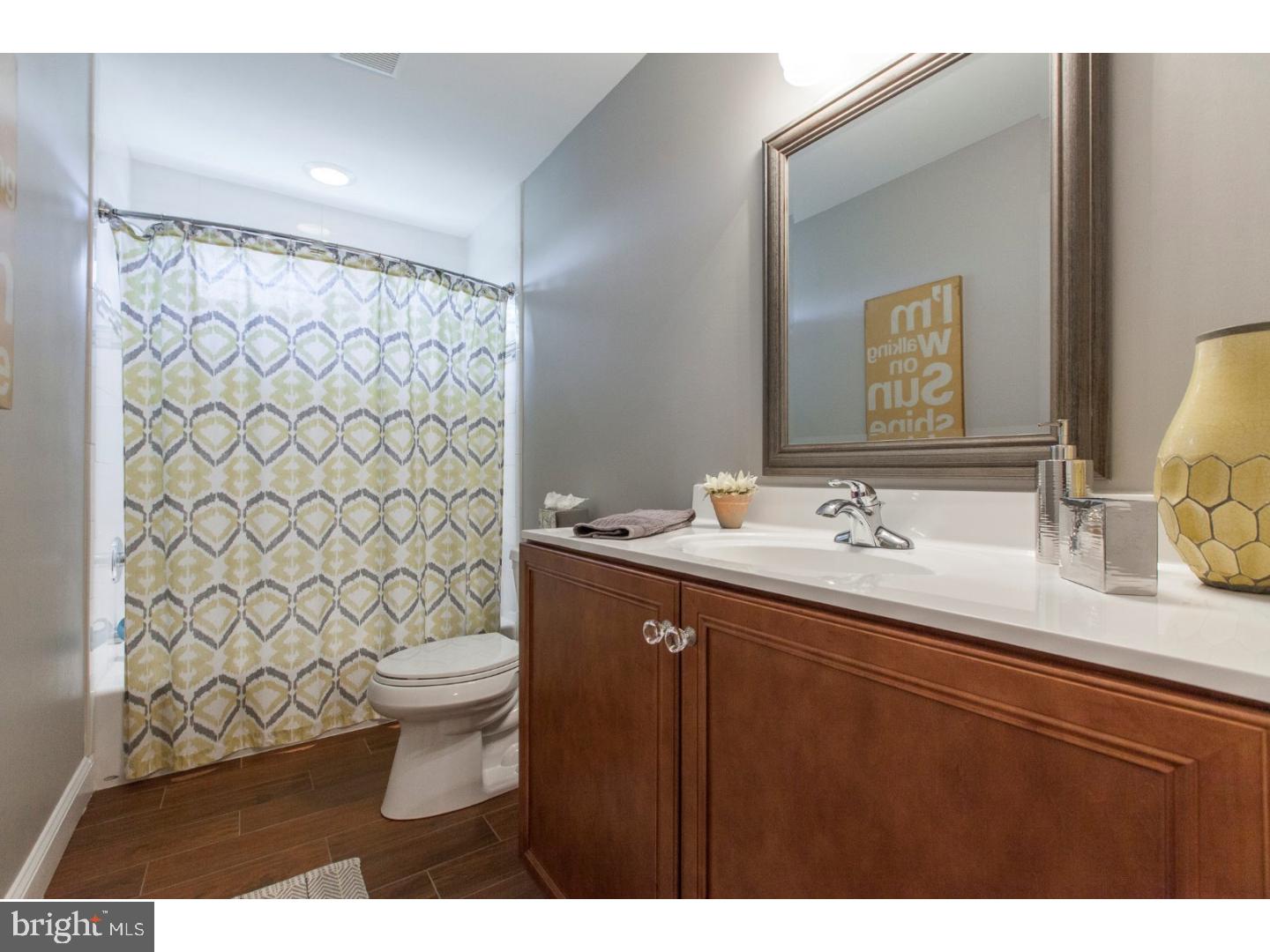 445 Colfax Road Havertown, PA 19083 - Photo 20 of 24 Bathroom