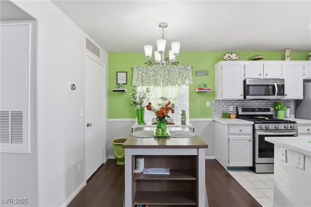 $205,000 | 3125 North Buffalo Drive, Unit 2114, Las Vegas, NV 89128