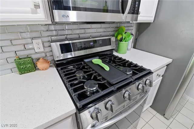 $205,000 | 3125 North Buffalo Drive, Unit 2114, Las Vegas, NV 89128