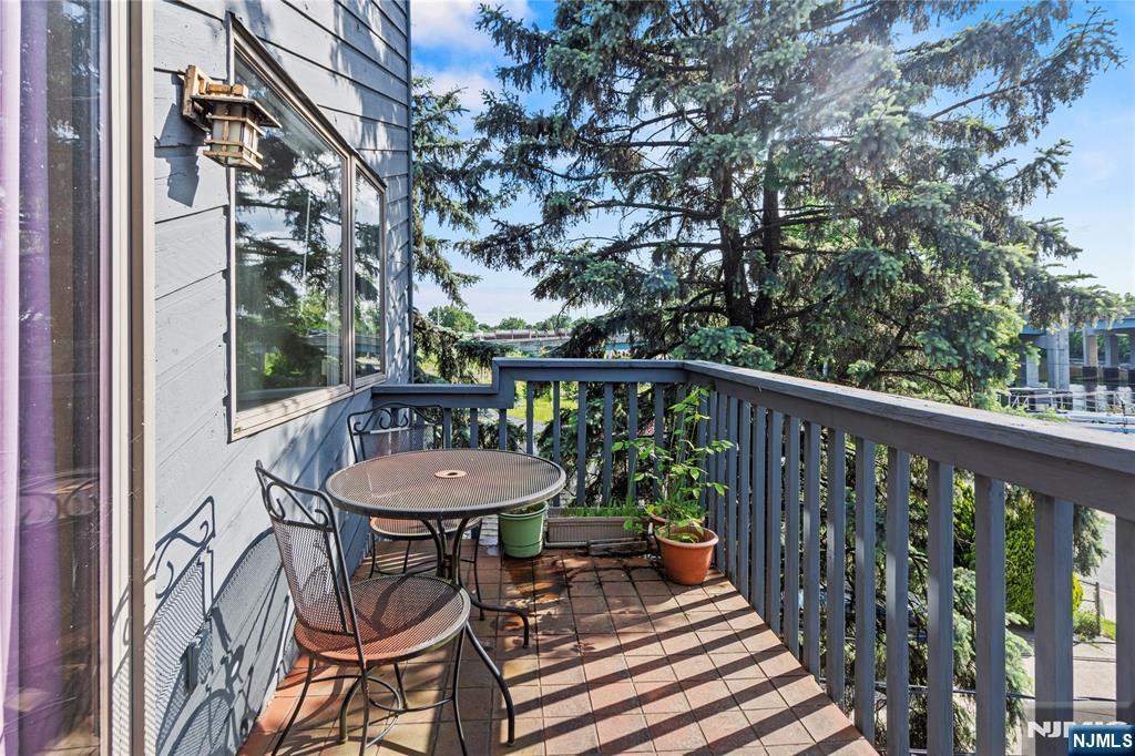 555 Riverside Avenue, Unit 9 Rutherford, NJ 07070 - Photo 23 of 23