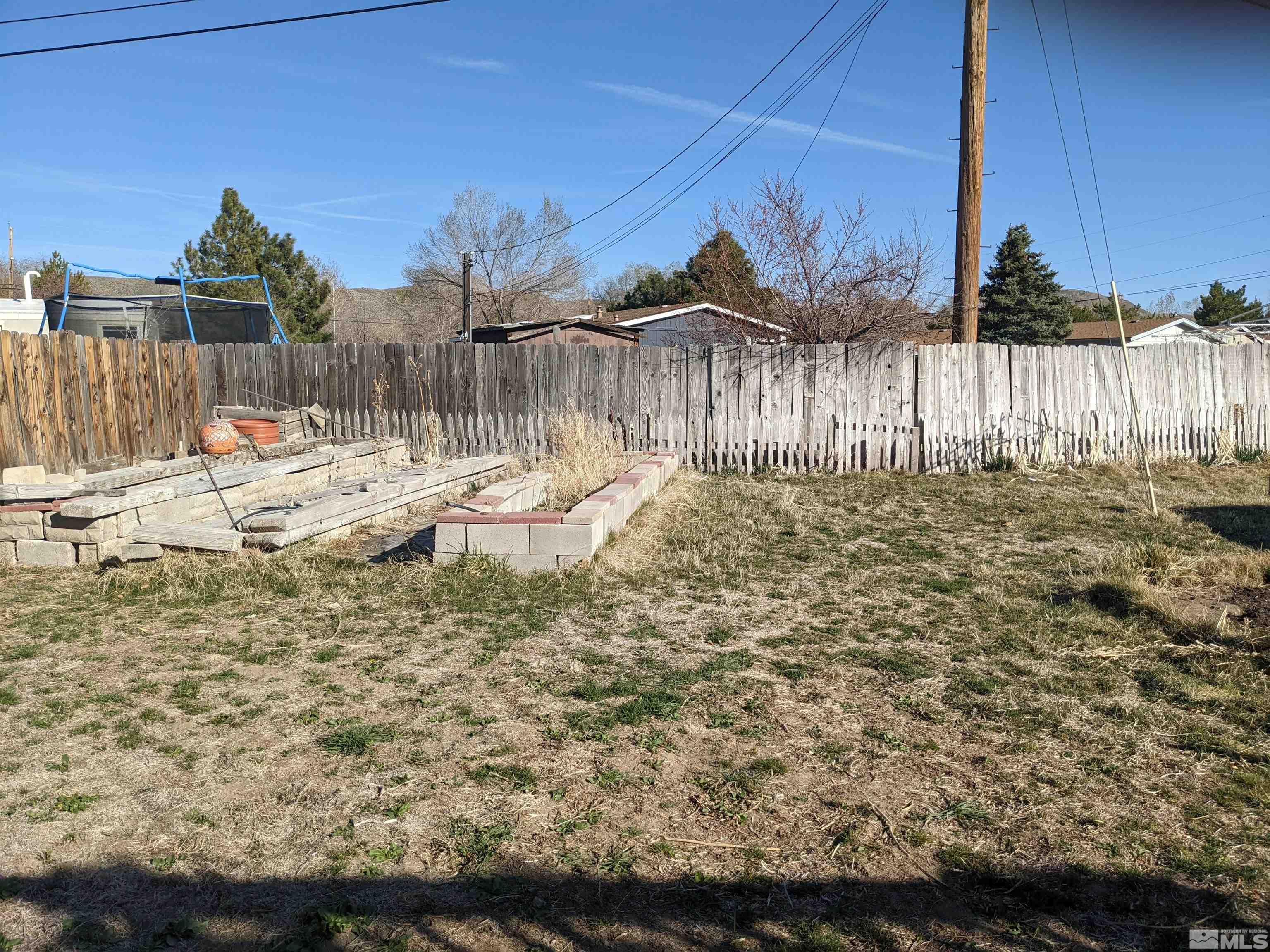 3960 Goldfinch Drive Reno, NV 89508 - Photo 15 of 15 a view of a backyard with a patio