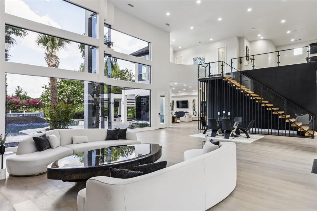 6 Savannah Ridge Frisco, TX 75034 - Photo 6 of 40 a living room with furniture and a large window