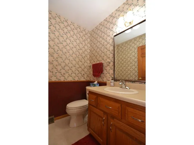 $575,000 | 4013 Bordeaux Drive, Janesville, WI 53546