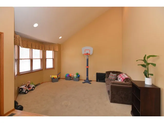 $575,000 | 4013 Bordeaux Drive, Janesville, WI 53546