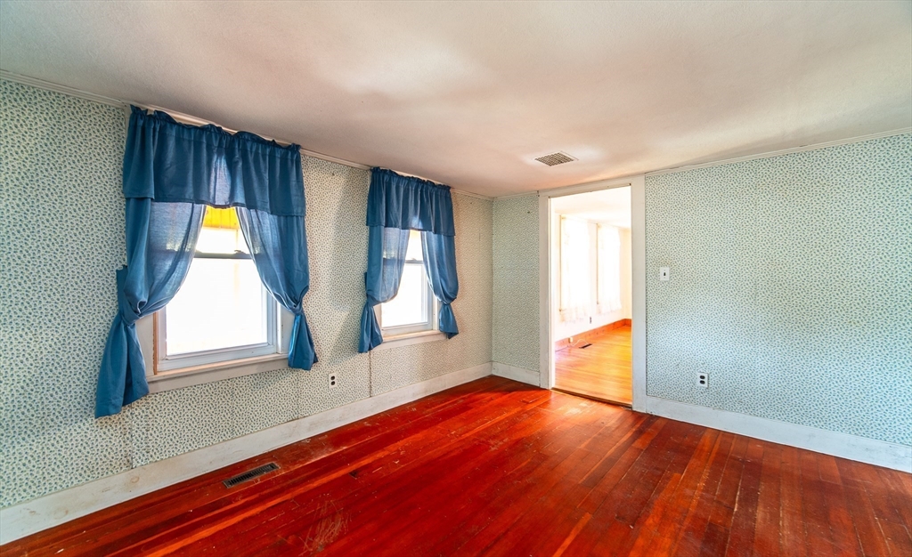 11 Burrows Turnpike Road Bernardston, MA 01337 - Photo 11 of 32 Gallery Image 11