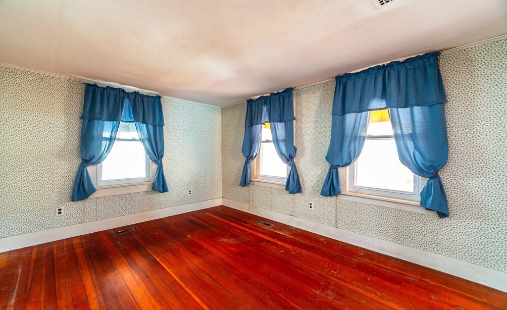 11 Burrows Turnpike Road Bernardston, MA 01337 - Photo 12 of 32 Gallery Image 12
